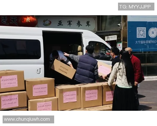 足球明星携手武汉献爱心捐赠物资助力抗疫行动